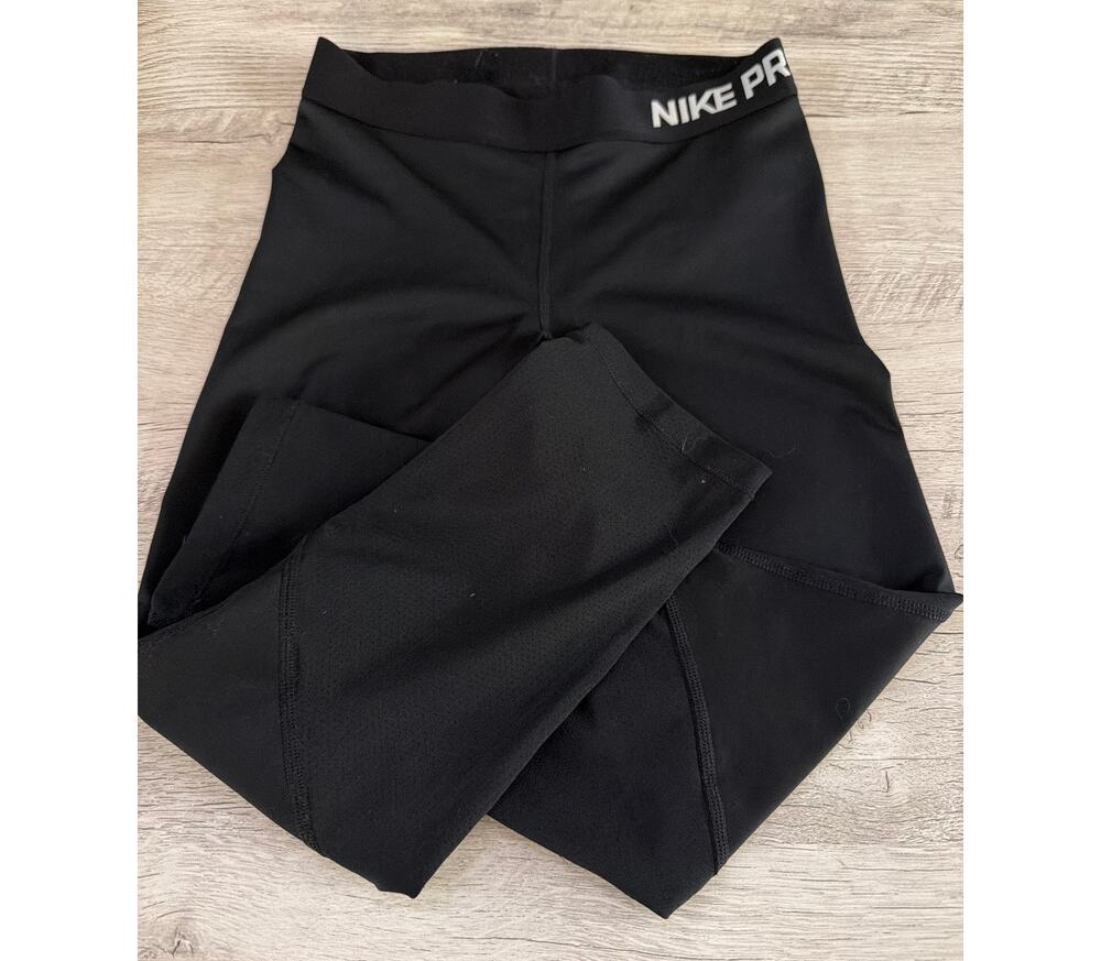 Niko Pro leggings size small Capri